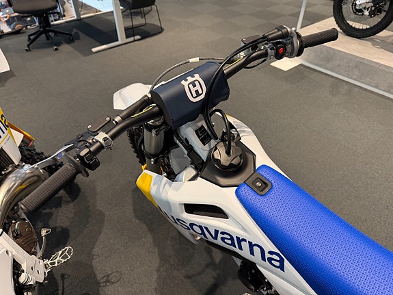Husqvarna FC 250 5 of 5
