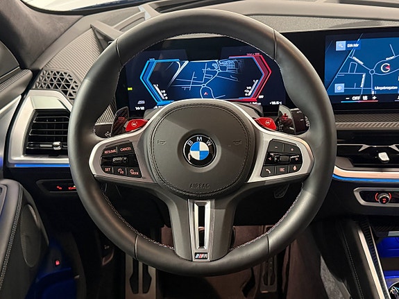 BMW XM 13 of 20