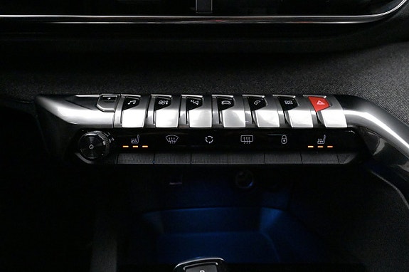 Peugeot 3008 16 of 27