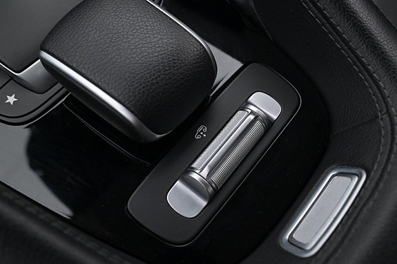 Mercedes-Benz GLE350 de 18 of 27