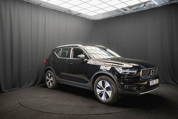 Volvo XC40 5 of 5