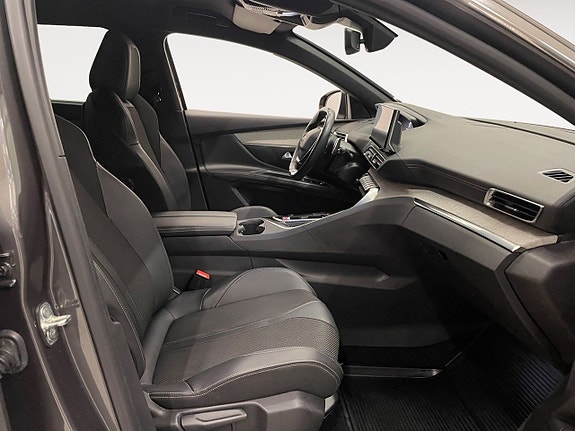 Peugeot 5008 15 of 25