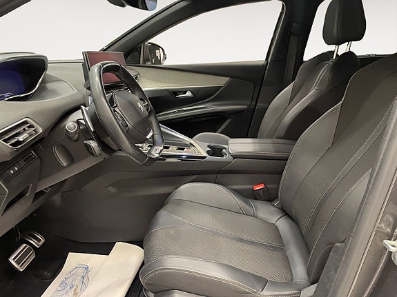 Peugeot 5008 9 of 25