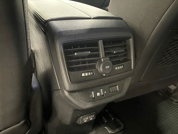 Peugeot 5008 21 of 25