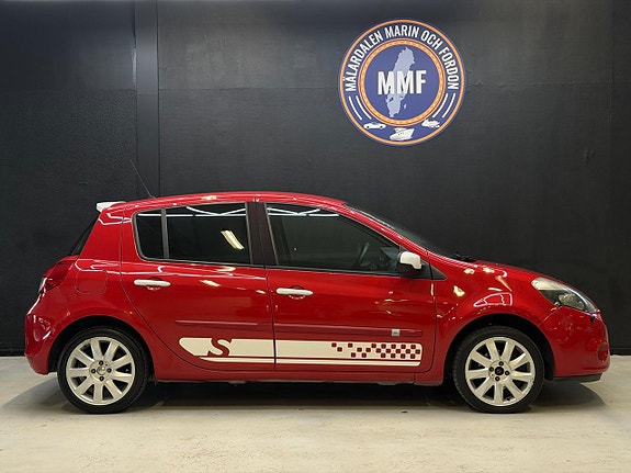 Renault Clio 2 of 23