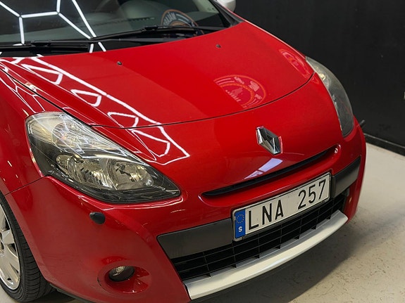 Renault Clio 6 of 23