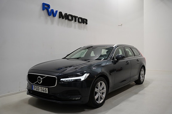 Volvo V90 2 of 5