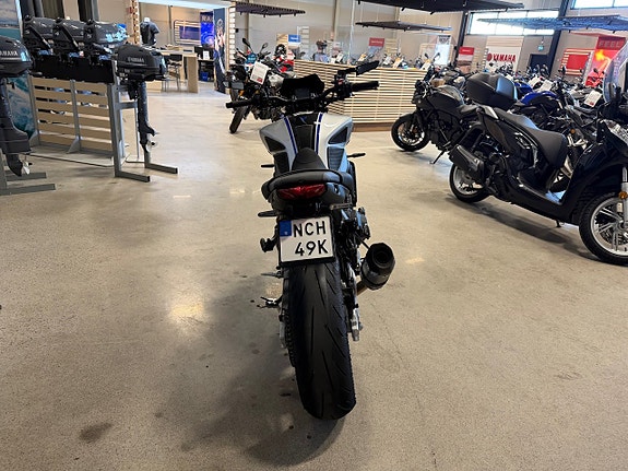 Yamaha MT-09 SP Dominator system 4 of 4
