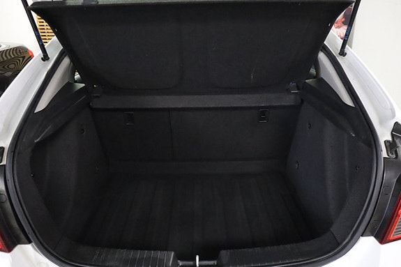 Chevrolet Cruze 13 of 16