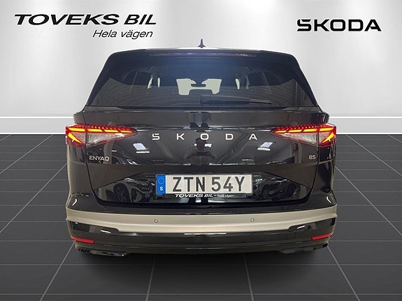 Skoda Enyaq 2 of 5