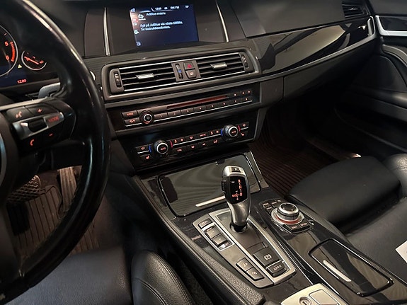BMW 520d 11 of 16