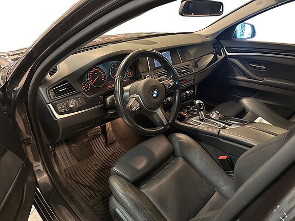 BMW 520d 8 of 16