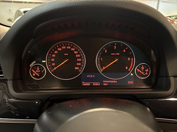 BMW 520d 13 of 16