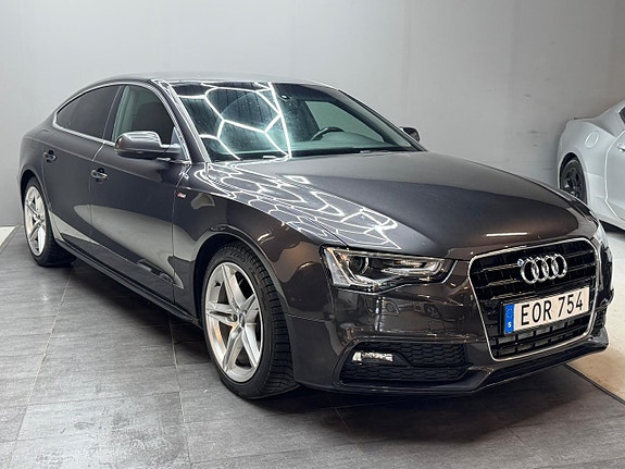 Audi A5 2 of 5