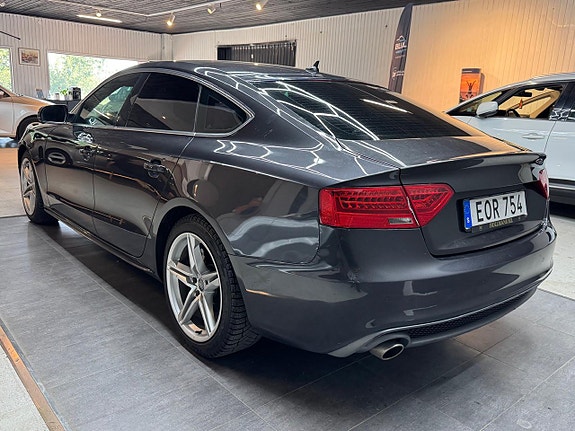 Audi A5 4 of 5