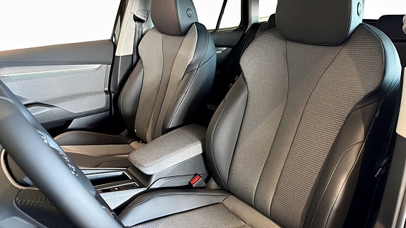 Skoda Enyaq 8 of 14
