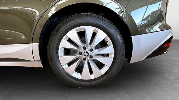 Skoda Enyaq 6 of 14