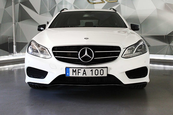 Mercedes-Benz E220 9 of 27