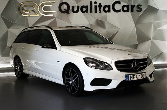 Mercedes-Benz E220 2 of 5