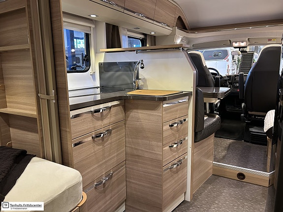 Adria Coral S 670SLT 15 of 18