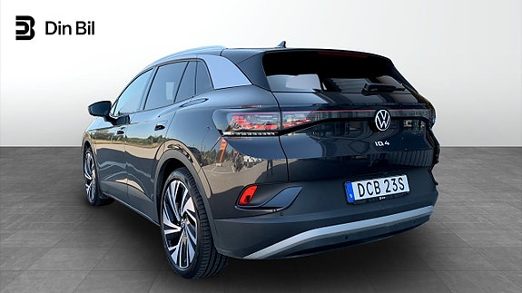 Volkswagen ID.4 3 of 5