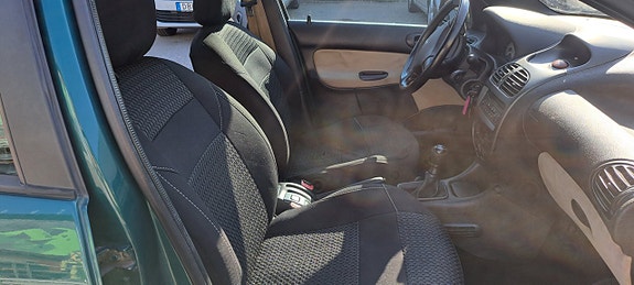 Peugeot 206 6 of 17
