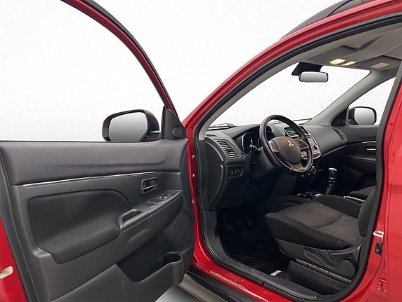 Mitsubishi ASX 10 of 28