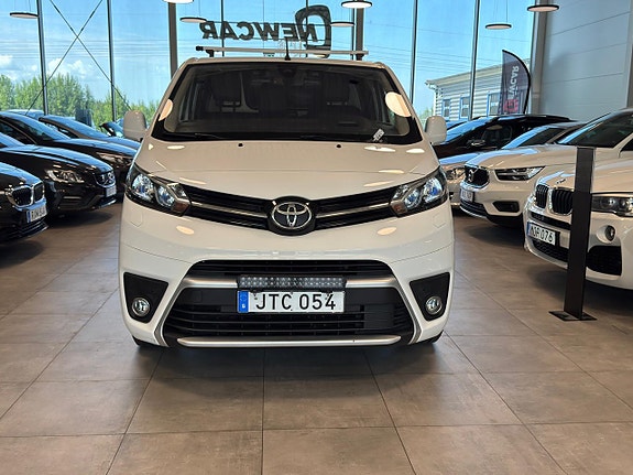 Toyota Proace 2 of 5