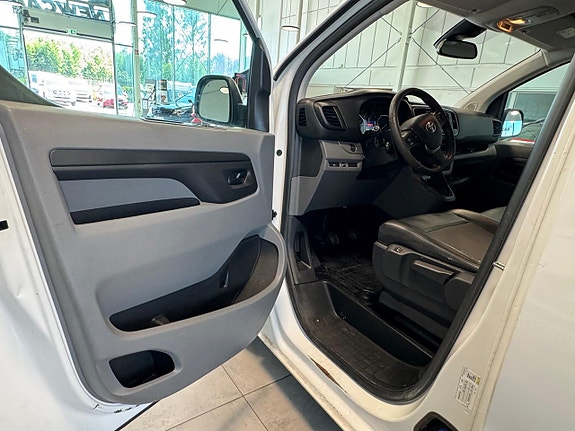 Toyota Proace 9 of 15