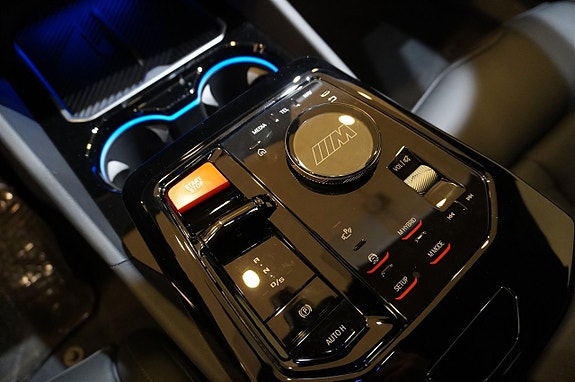 BMW M5 11 of 11