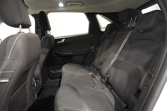 Ford Kuga 9 of 16