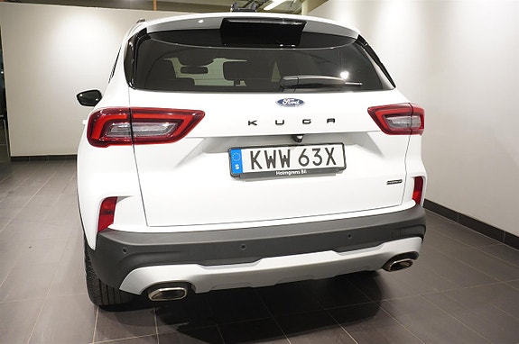Ford Kuga 6 of 16
