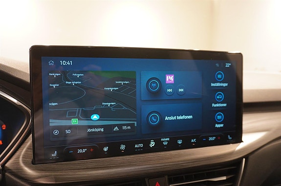 Ford Kuga 13 of 16
