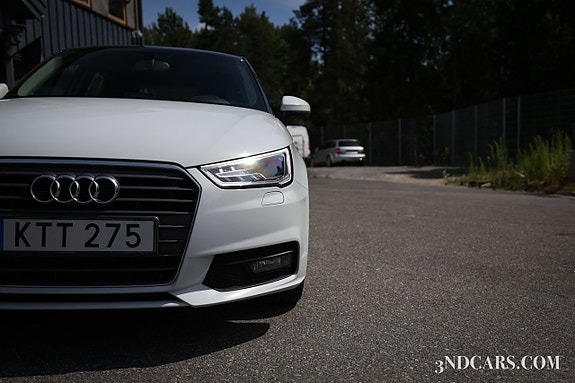 Audi A1 8 of 18