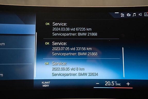 BMW 330e 27 of 28