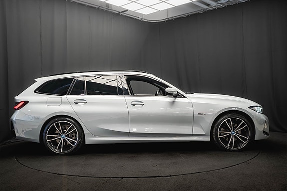 BMW 330e 6 of 28