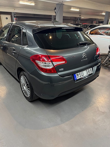 Citroen C4 4 of 5