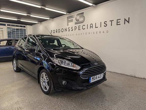 Ford Fiesta 12 of 25