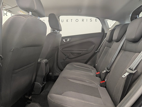 Ford Fiesta 5 of 25
