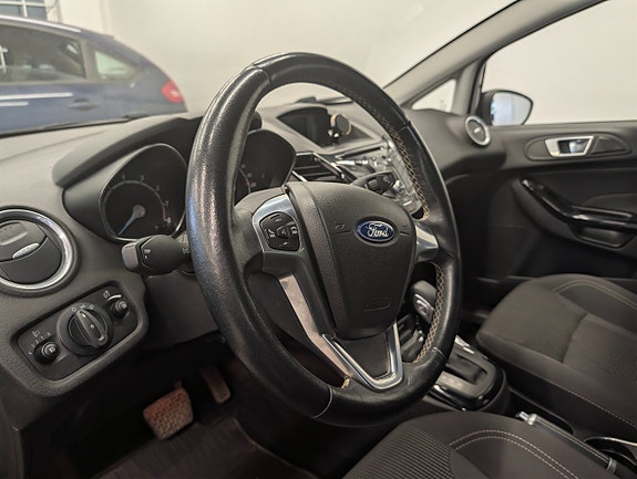 Ford Fiesta 7 of 25