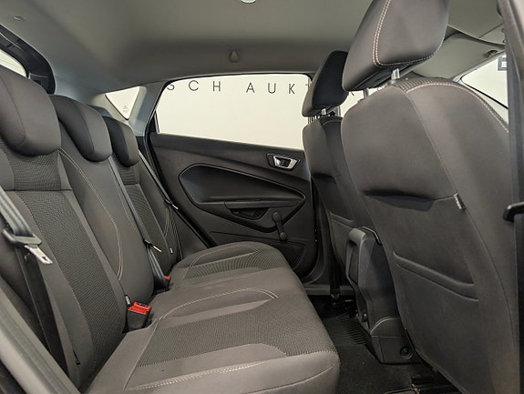 Ford Fiesta 19 of 25