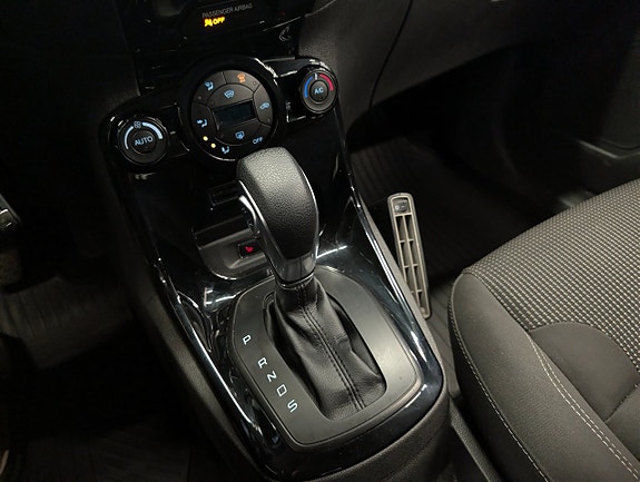 Ford Fiesta 23 of 25