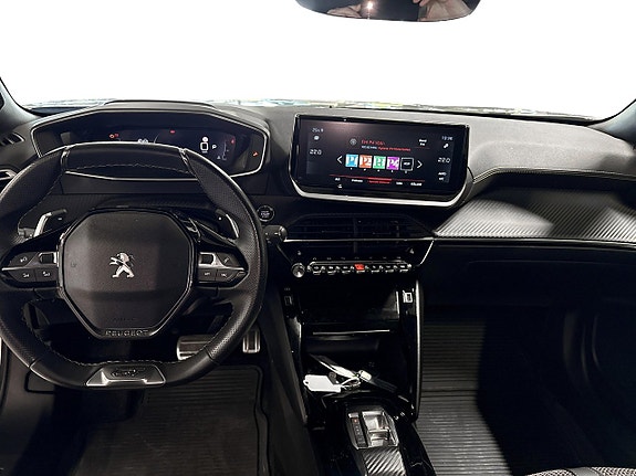 Peugeot 2008 10 of 16