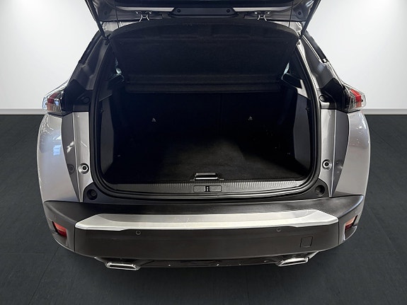 Peugeot 2008 13 of 16