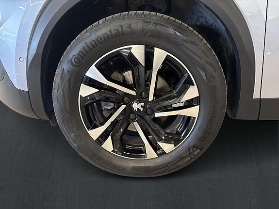 Peugeot 2008 14 of 16