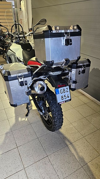 BMW Motorrad F 800 GSA låg milare 5 of 5