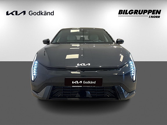 Kia EV4 2 of 5