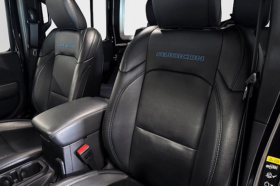 Jeep Wrangler 10 of 23