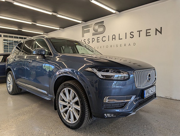 Volvo XC90 21 of 30