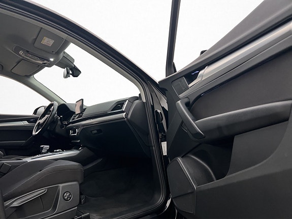 Audi Q5 9 of 30